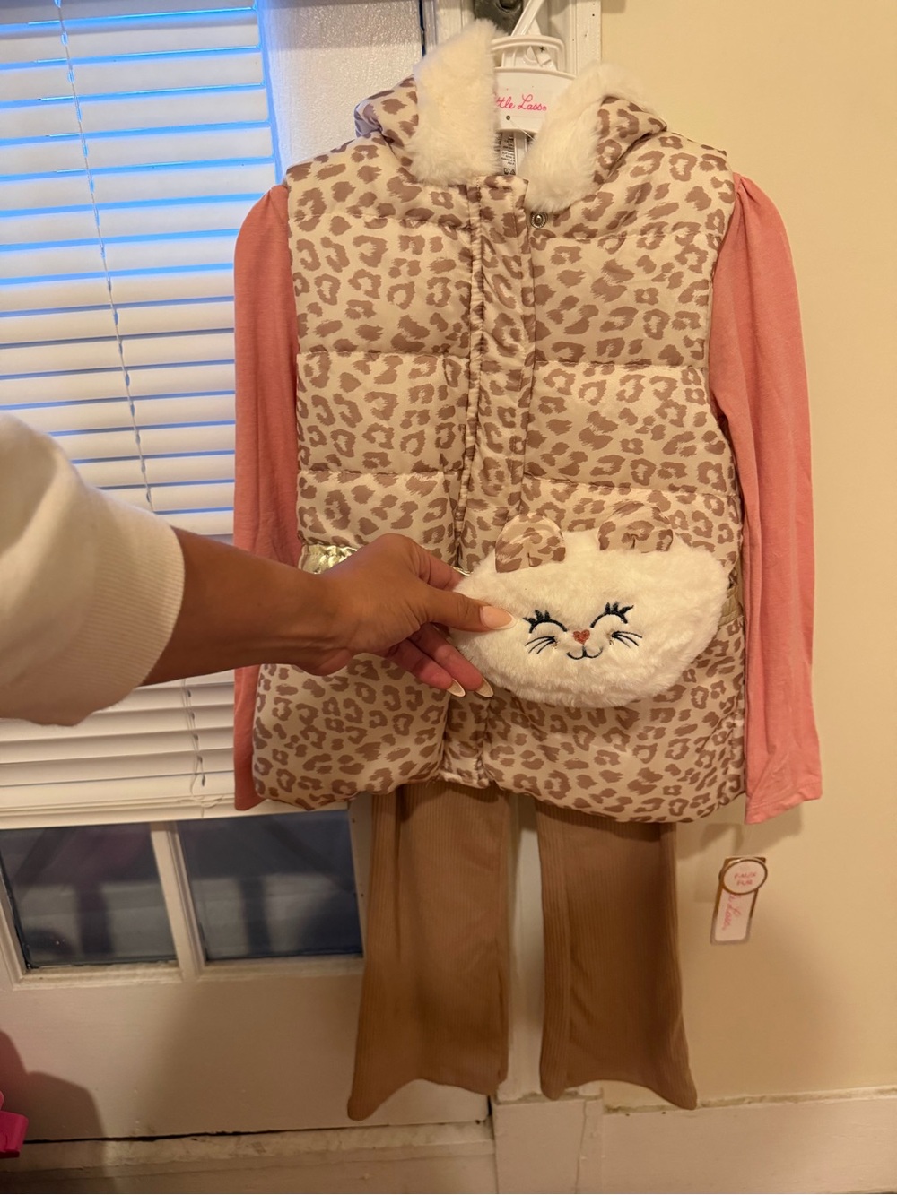 Girls' Pink Leopard Puffer Vest with Faux Fur Cat Pocket